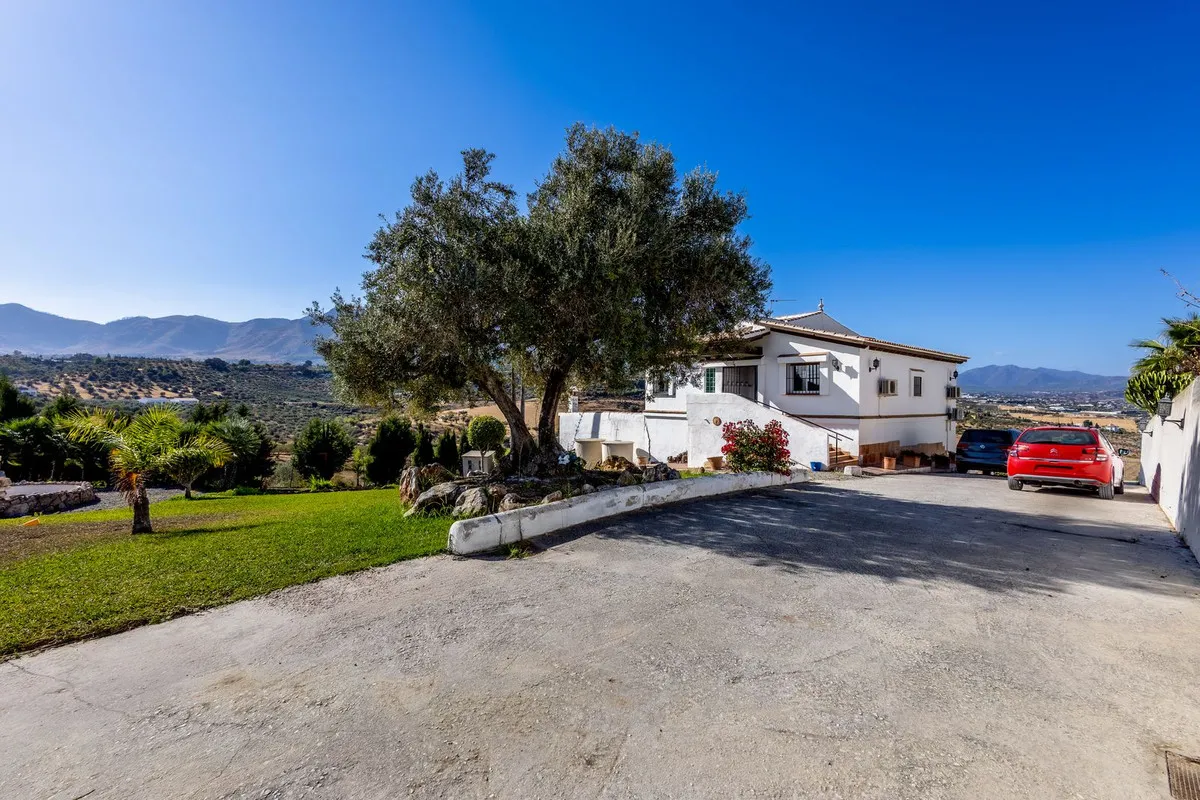 e1af4d1d-fcc7-48f8-97ac-1dd00b01af59