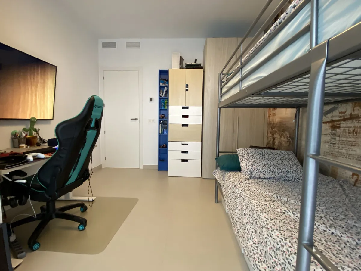 7aa6563d-5159-457d-91e5-a89fe3e5db09