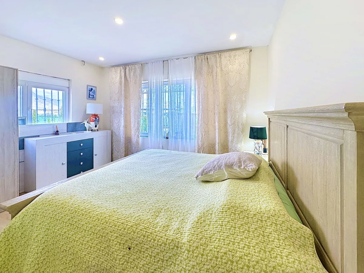 3c189edf-8982-4880-adb5-3639bc2a93a3