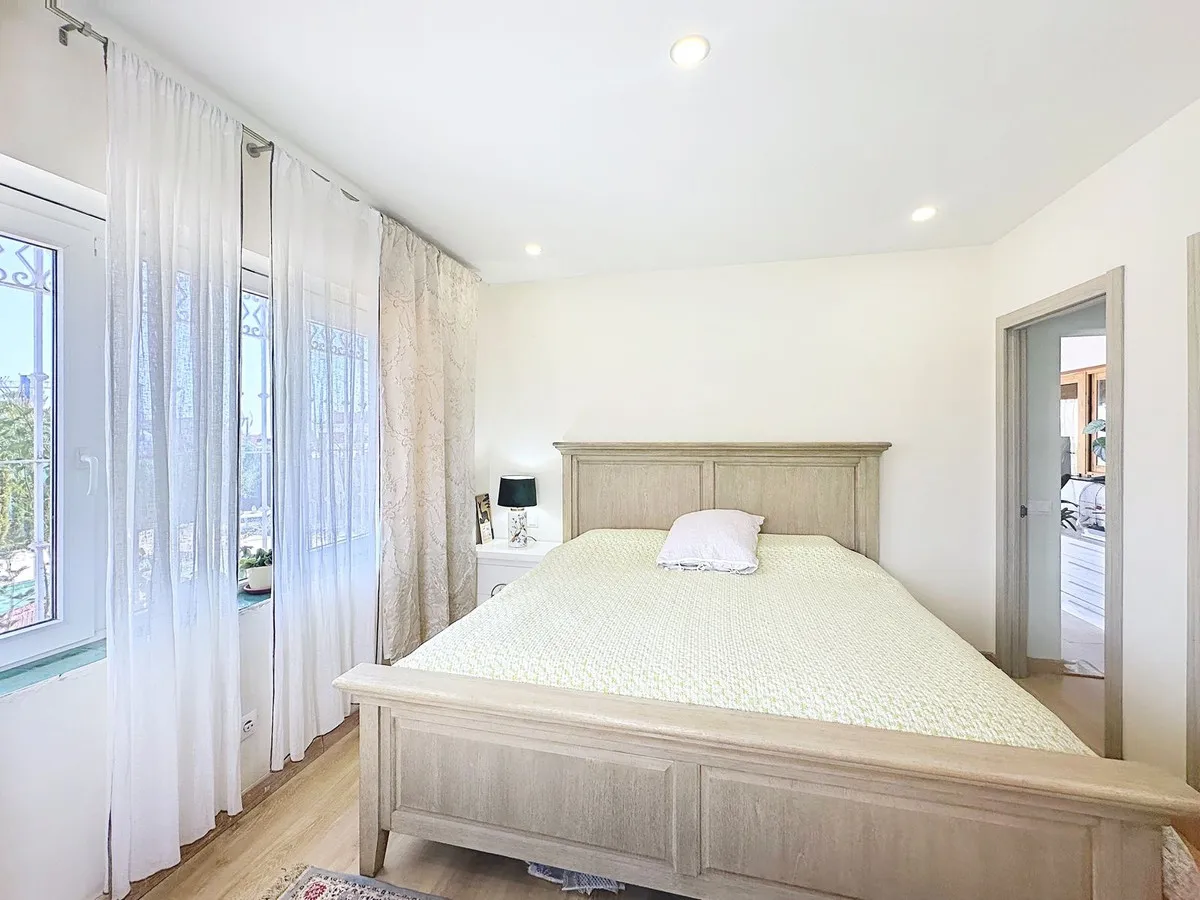 7674e64c-22cc-4dfc-af14-35962b3ea28a