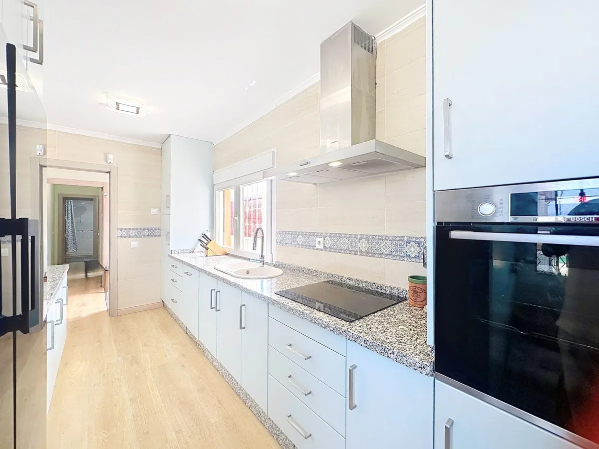 e65a7cc2-e4ec-4e12-b1bc-219e6cc99fd0