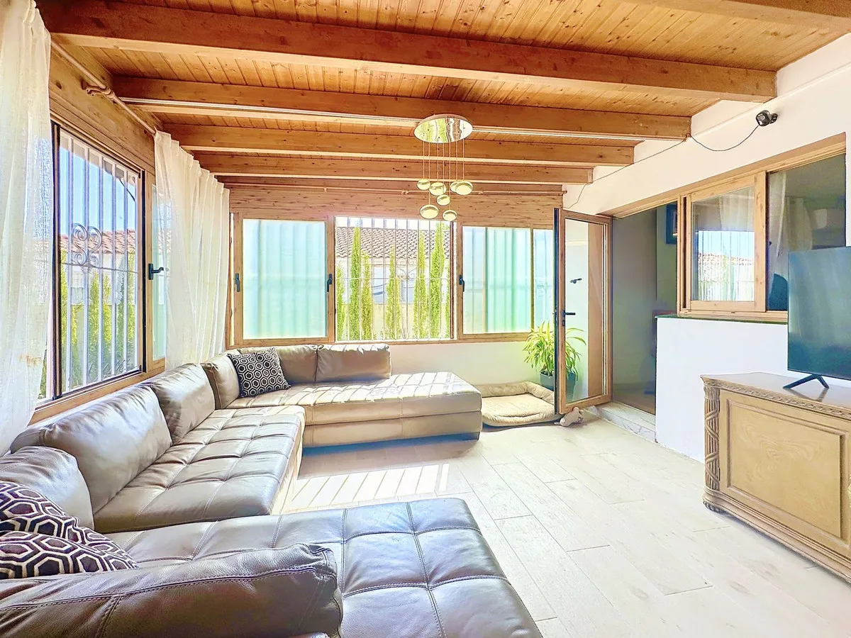 e66bd81d-6fab-474d-a521-86a3aa41f259