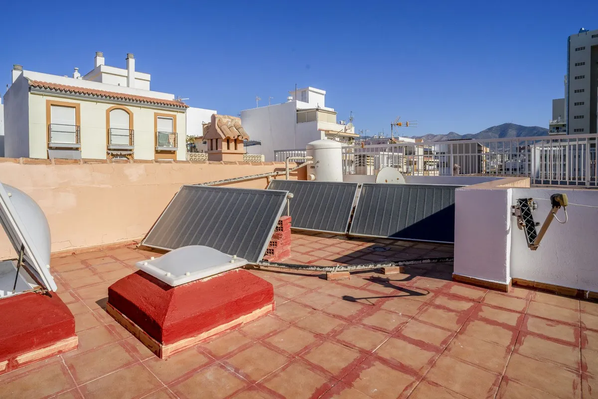 0da400a1-e9b4-41ba-8592-76aace135808