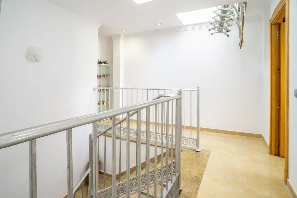 179b108f-bc91-4c19-bd16-16cc0ea01d77