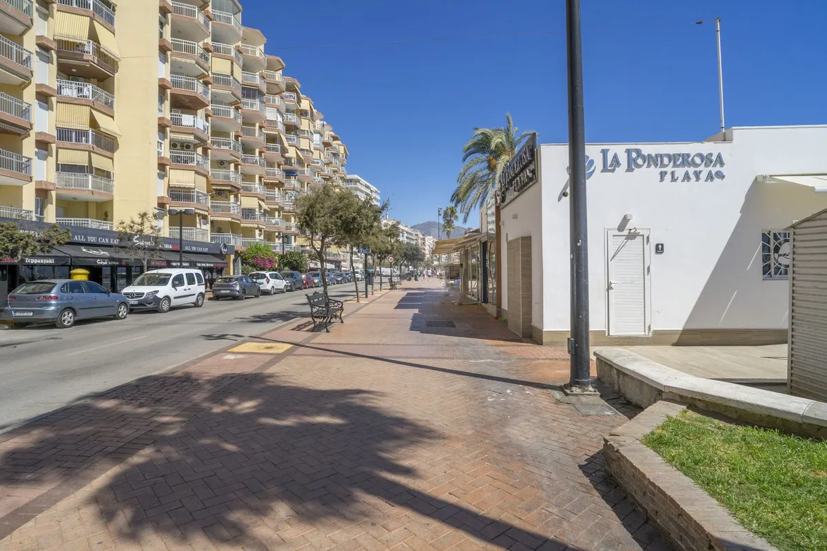 877344f3-07a3-45b6-999d-d0e45548570d