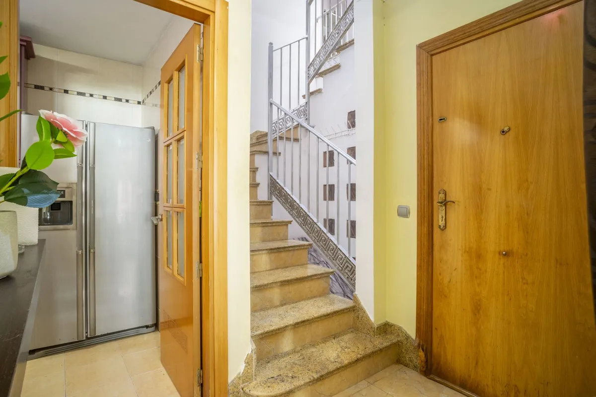 9dfe22a2-4576-45b3-9d8b-a10f0955a3ee