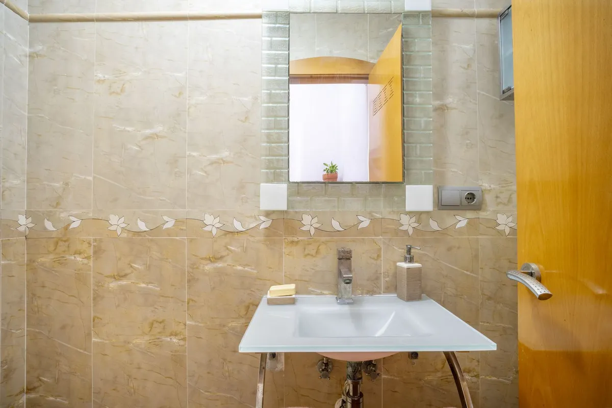 9e263eb7-db8a-4ff7-a7d7-333b05b59111