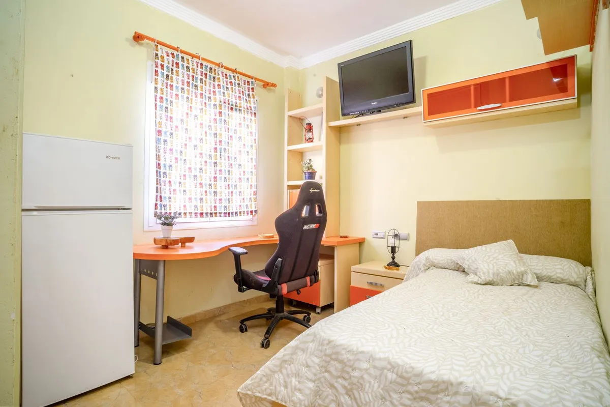 d31739f6-d82e-4404-af2a-46bc8bd04945