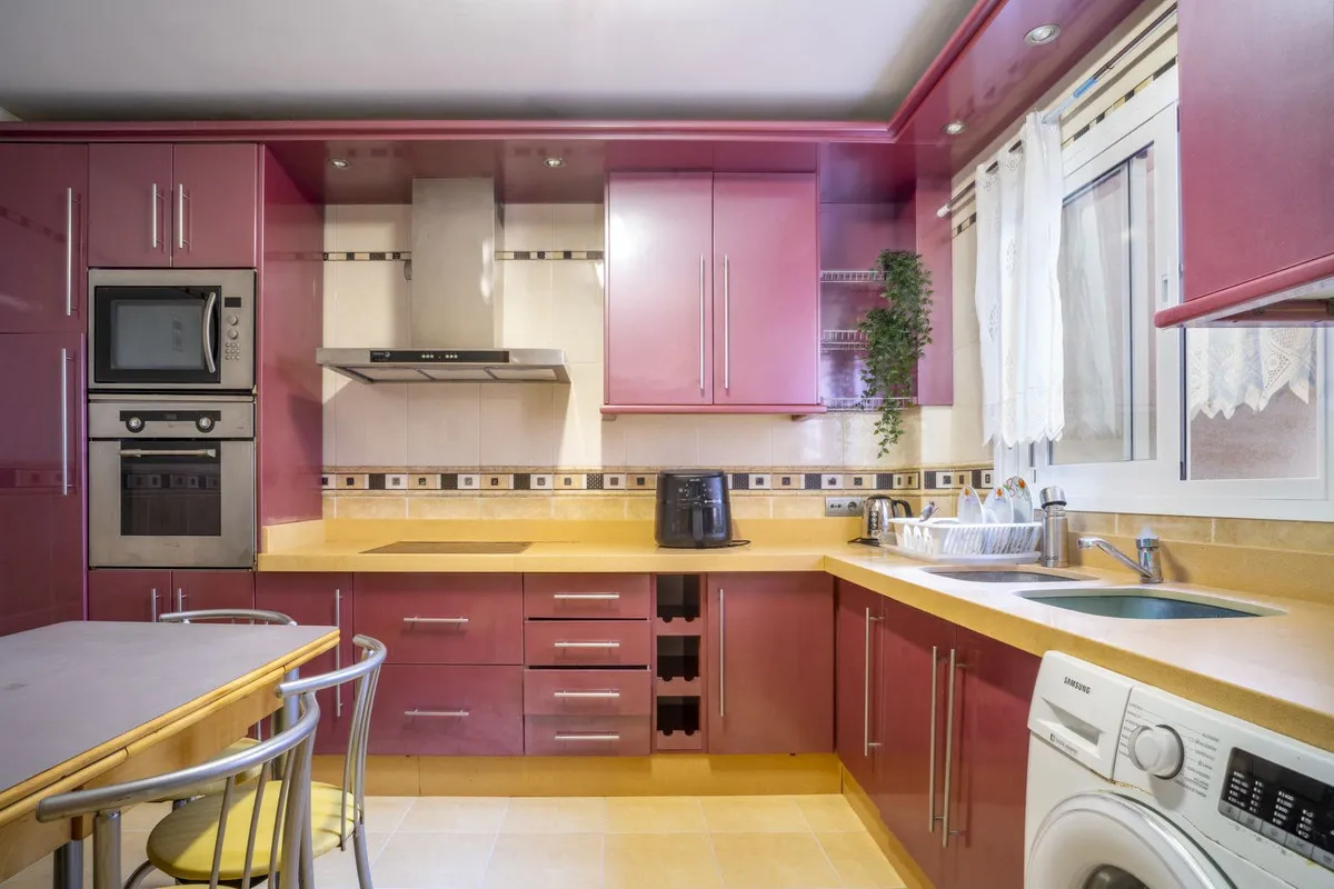 fde0da40-9fc3-44ed-883e-6dfb854e85da