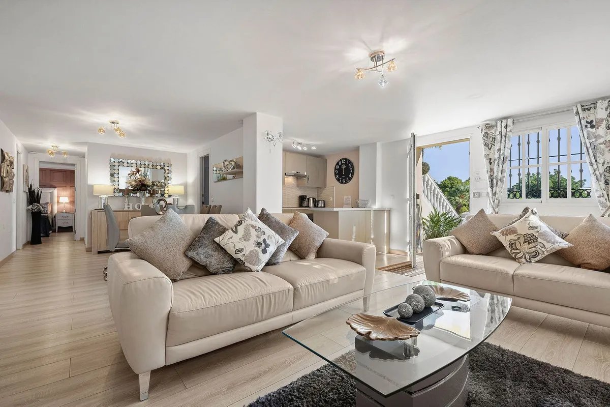 393d6659-913f-4be5-b66e-3234f9b9b0a2