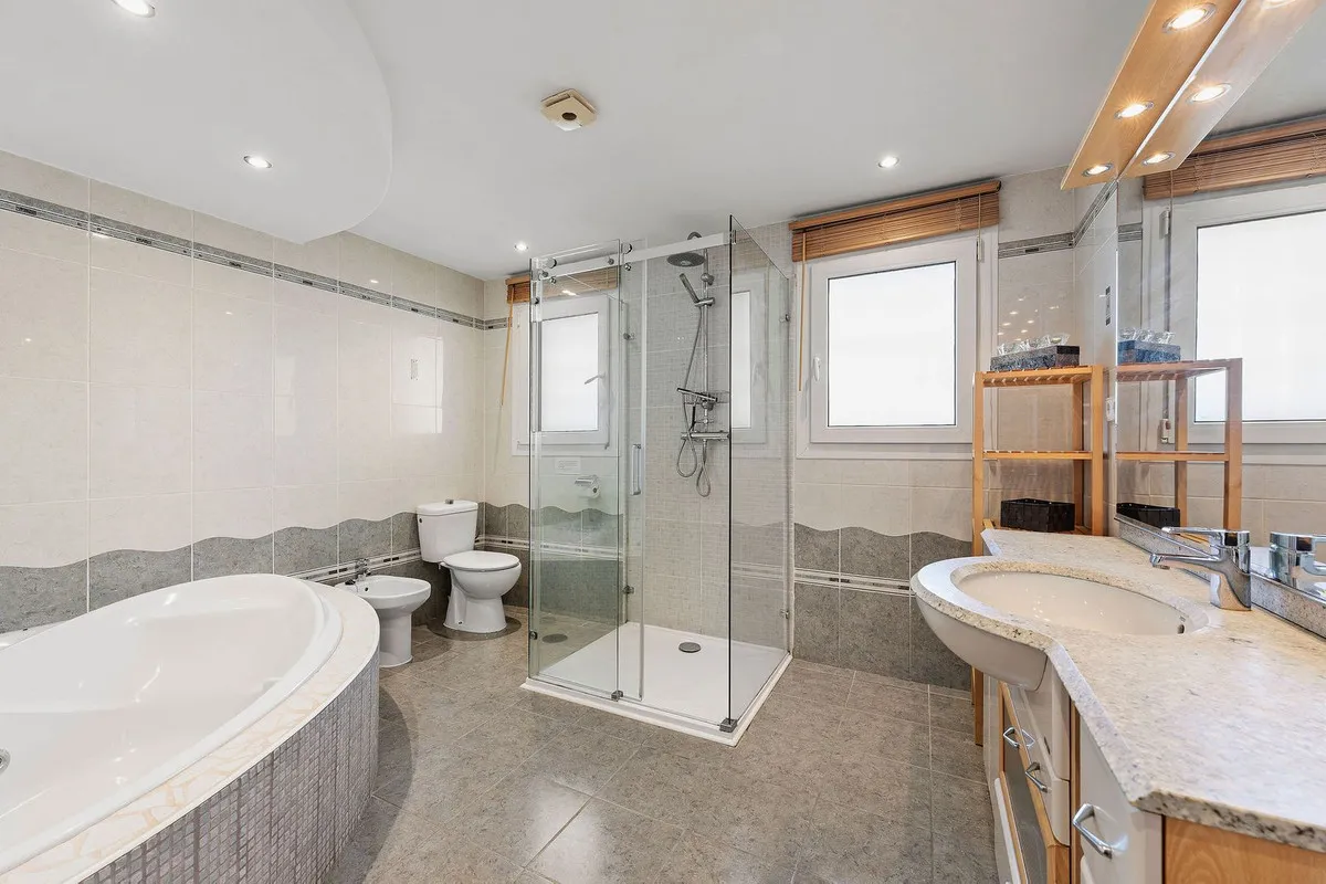 5ca13d38-60be-4ba0-9fad-a44885475d1a