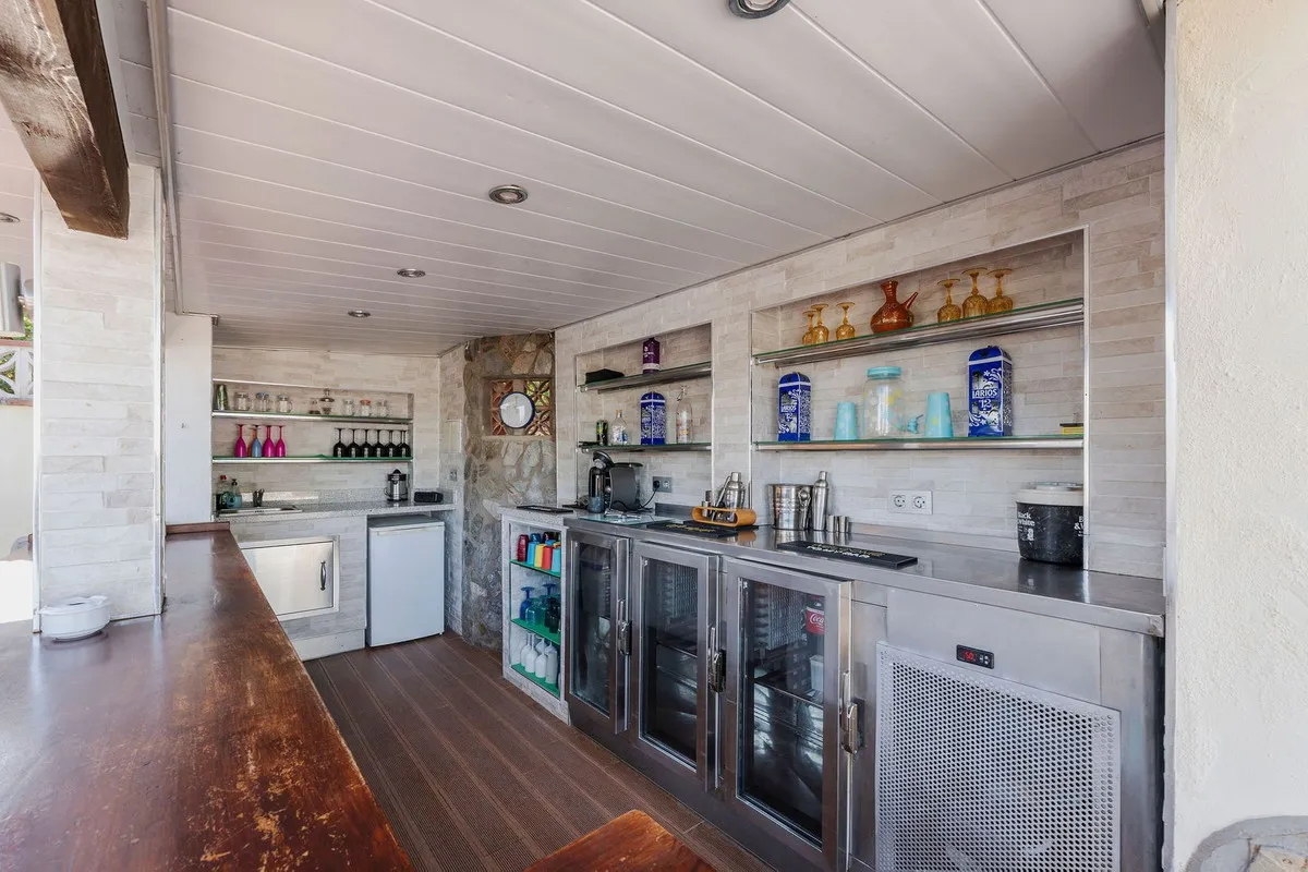 71c1d5c8-e463-4780-b206-1e844044cc32