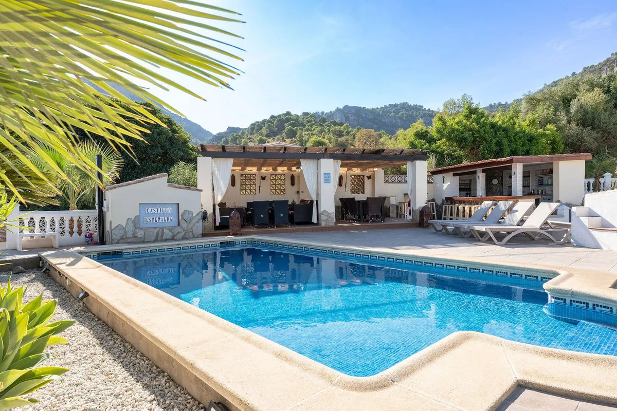 78c24114-6a15-48d7-9d22-256d06451f91