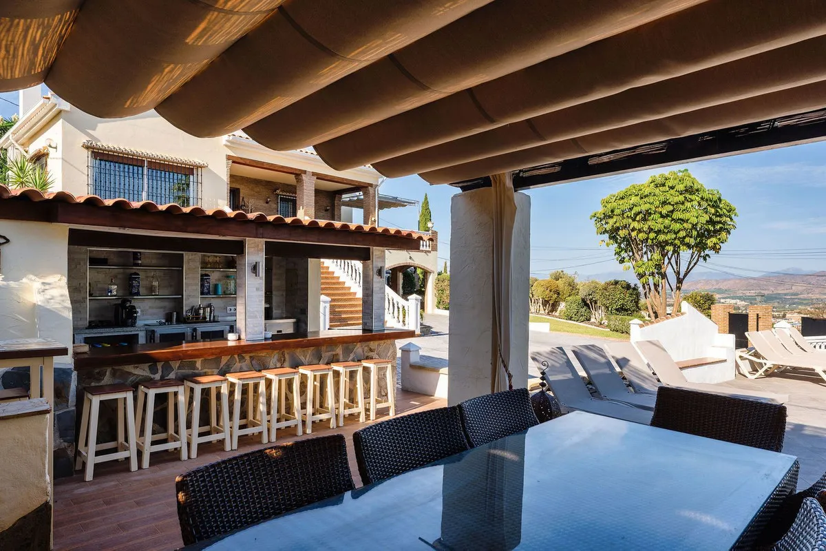 a7a86fe4-73f4-4521-8fc0-1042bd7635fc