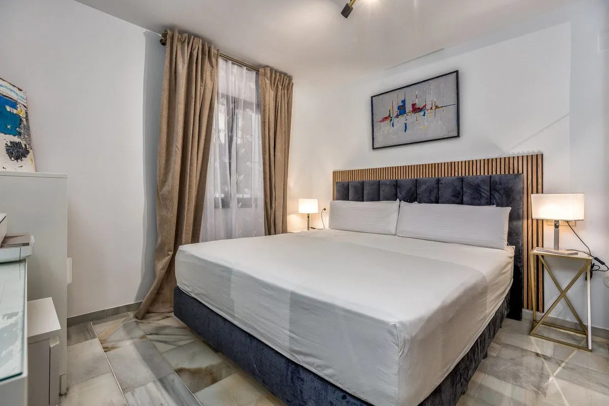 0356bcb2-c531-4956-a9f6-06e730916d60