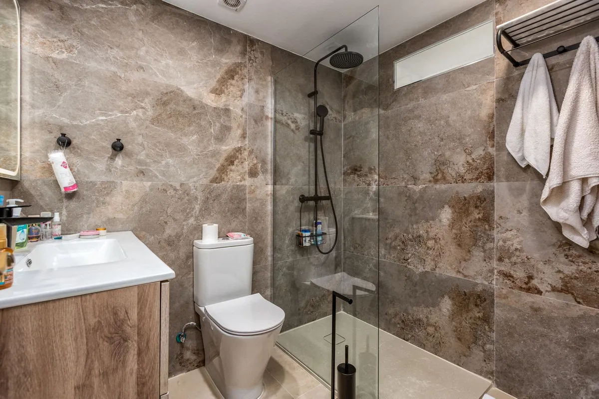 2532d524-c804-4c23-ab60-64b74bcac987