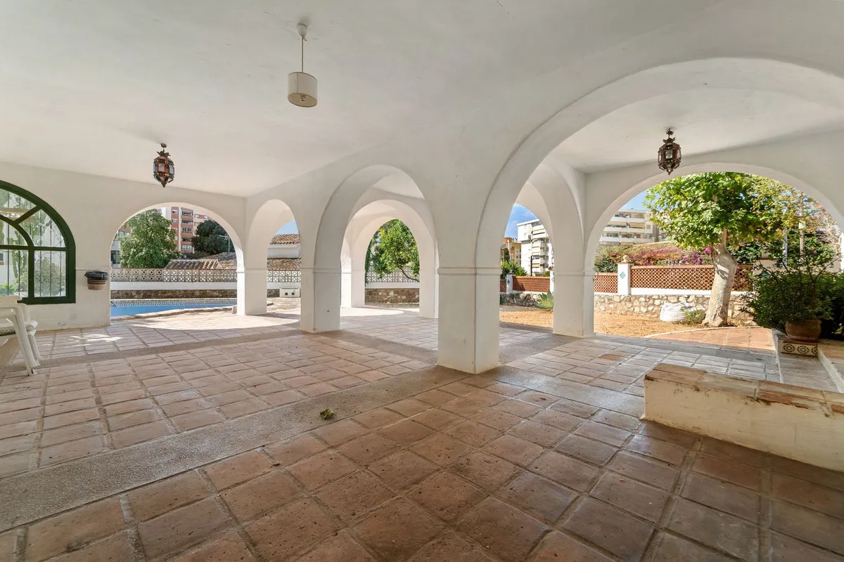 0696524b-51a3-4c37-b9ee-1d95d0450625