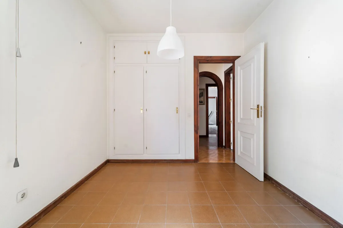 20f511f4-9f21-4636-9006-b8ac3329cd05