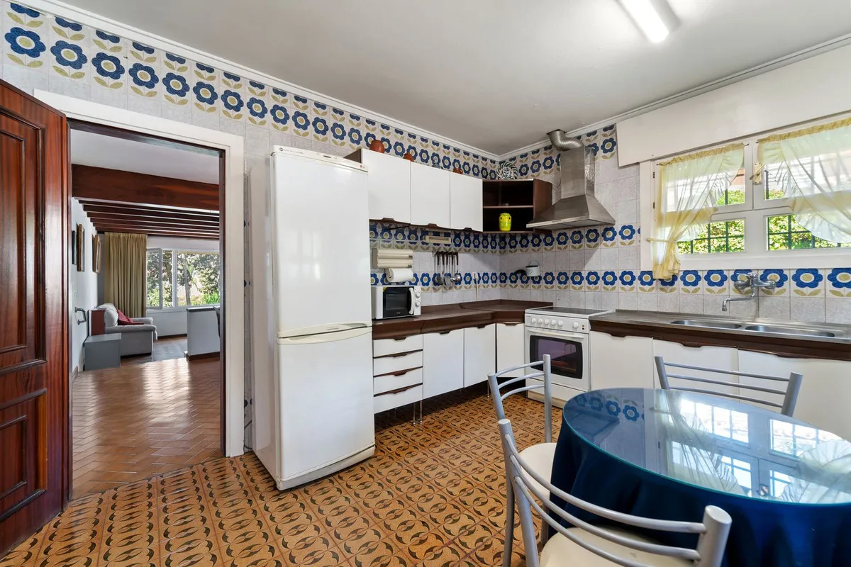 4f92e97d-d881-4fa3-bb3f-9a900b809fc8