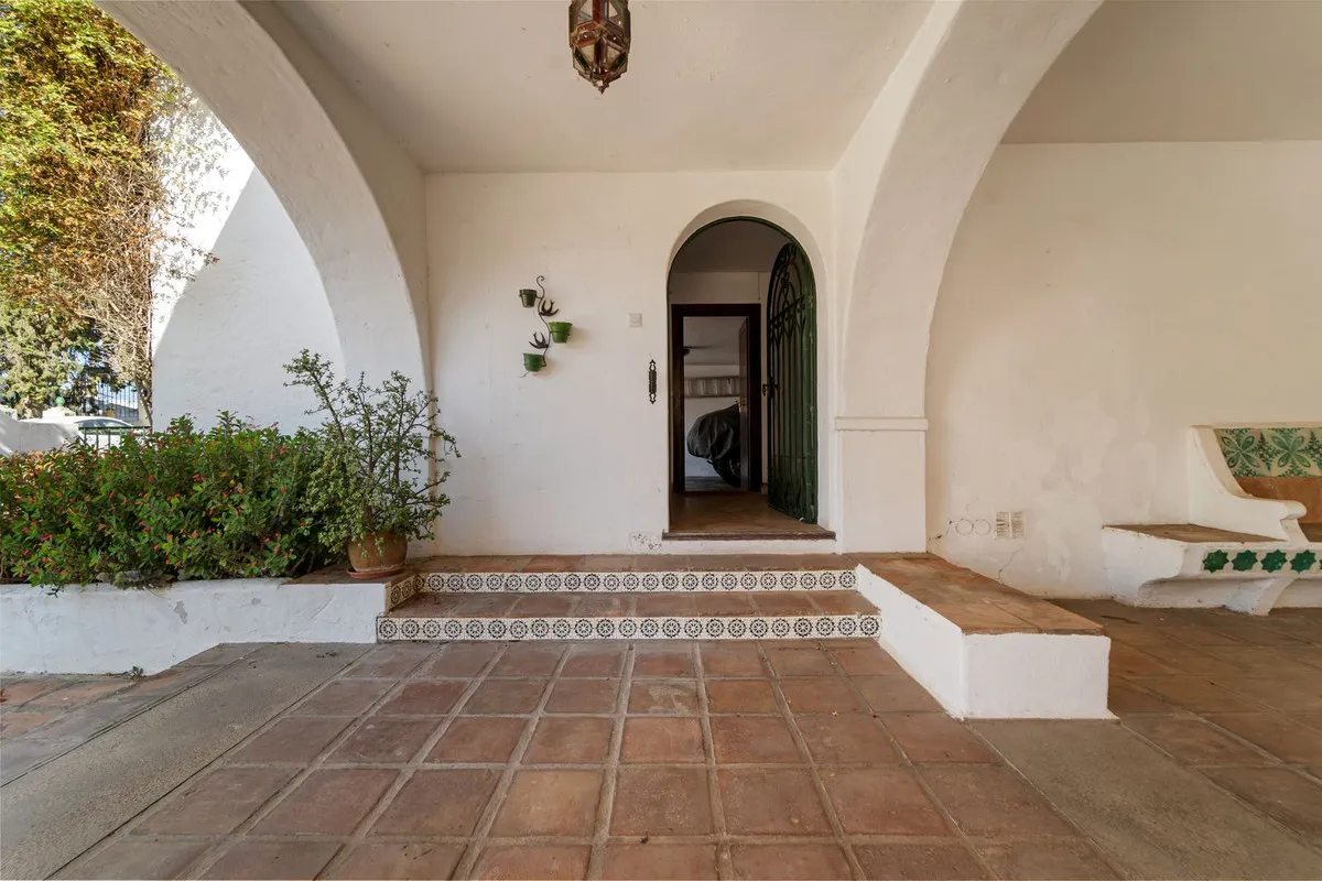 691f83b9-7462-4b80-a3bc-4e90a3ce2986