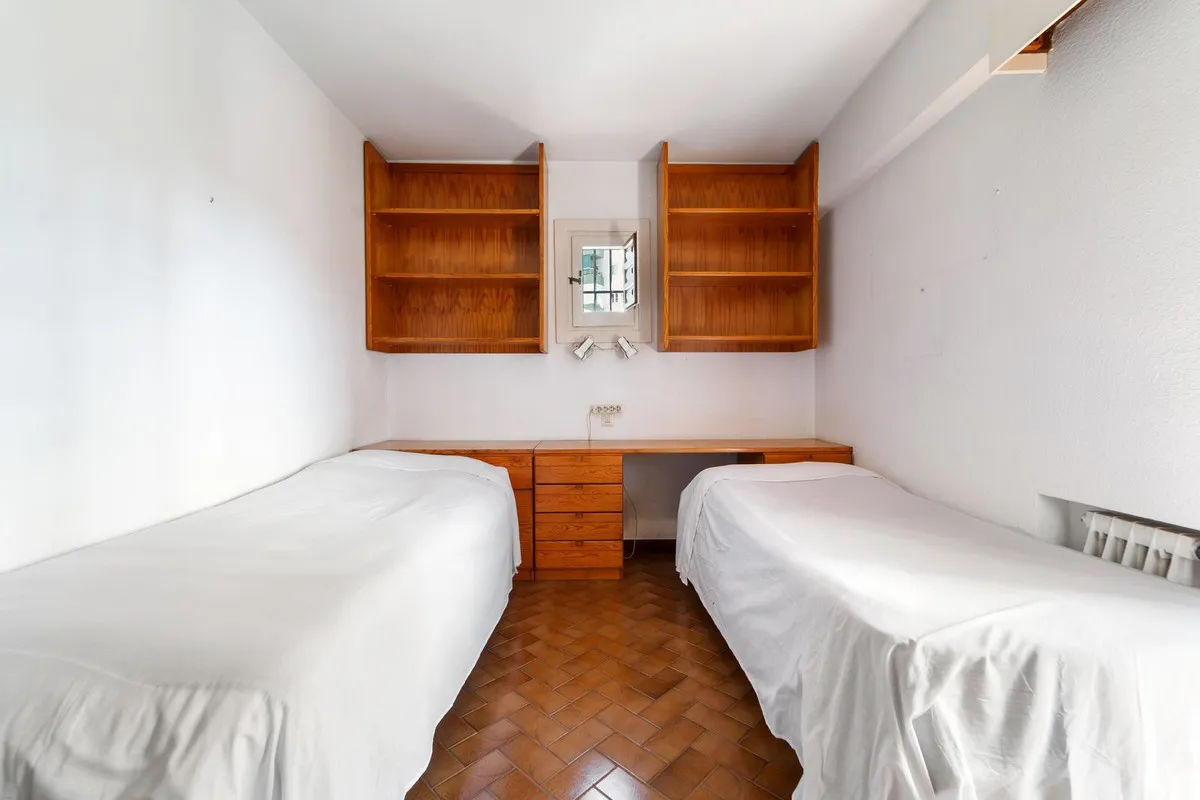 928f34d3-3199-44a4-908c-4f9c611a2c60