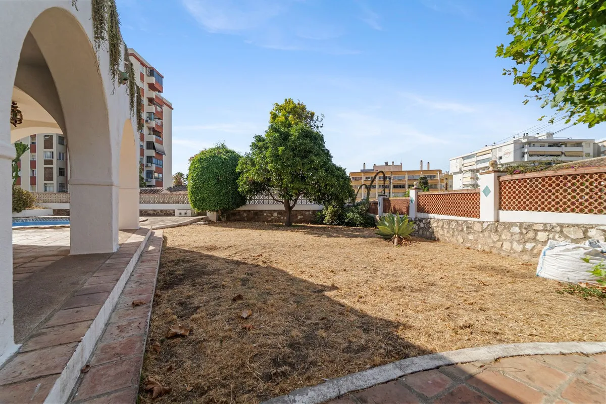 d1d25357-0944-4d1b-ba5b-2809e153bfd8