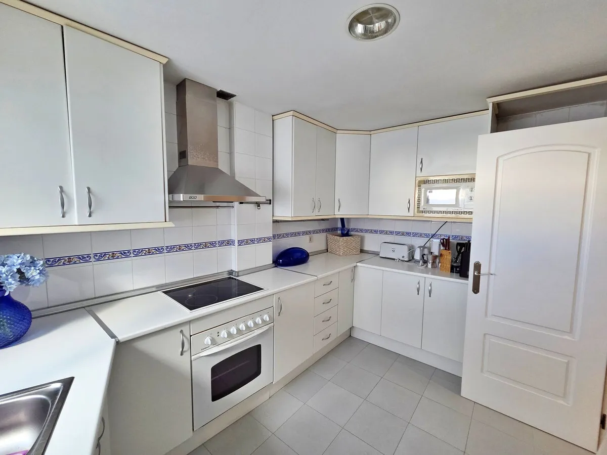 c38e2d6b-01a0-47dd-b265-c143635f71aa