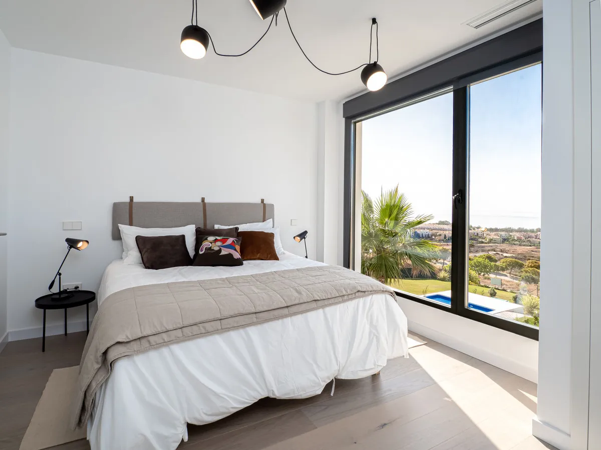 230b917a-d066-47a5-b70d-31bd16c088db