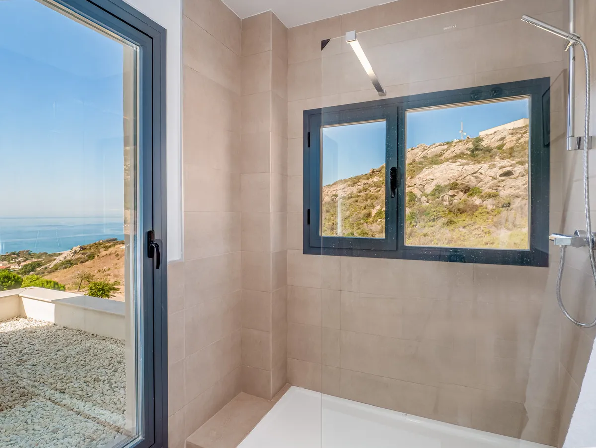 60d25b88-6427-43b5-a3d8-849f446154aa