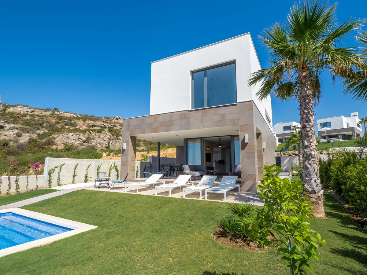 6657264d-fe11-48a8-b231-85fe3ee4279f