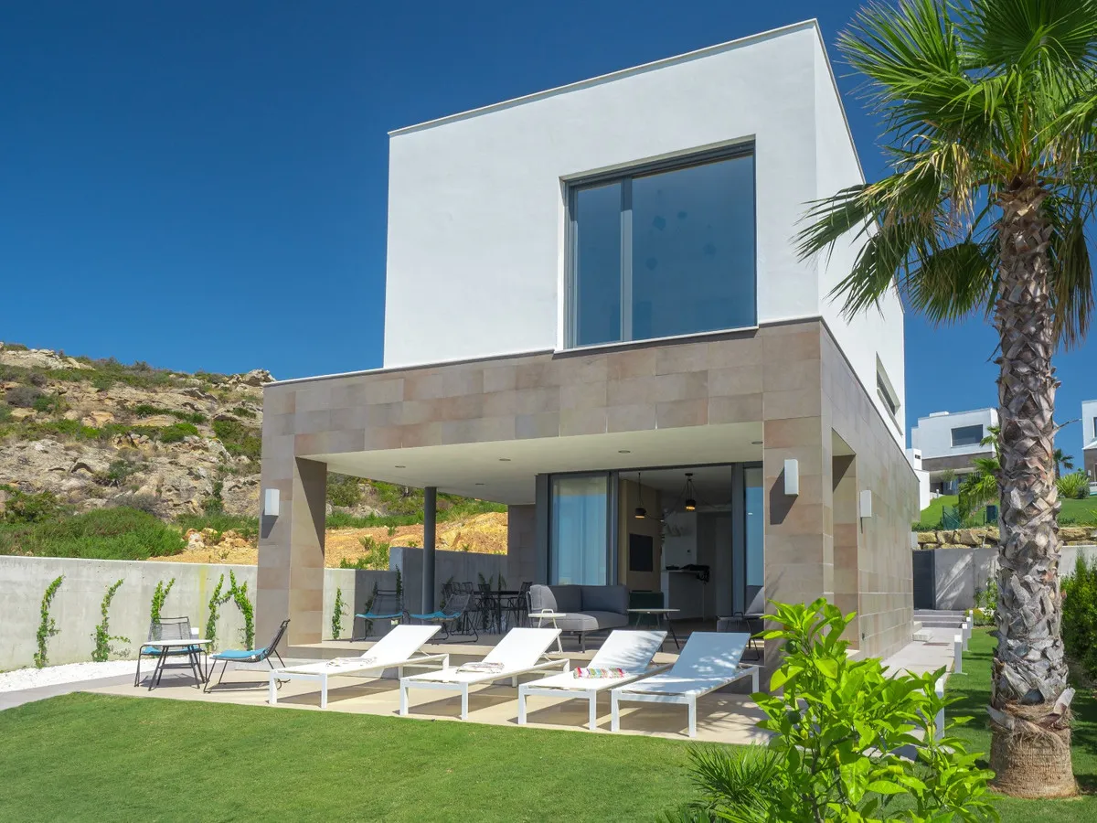 cb35a711-17fc-423c-af3c-4330166a1efe