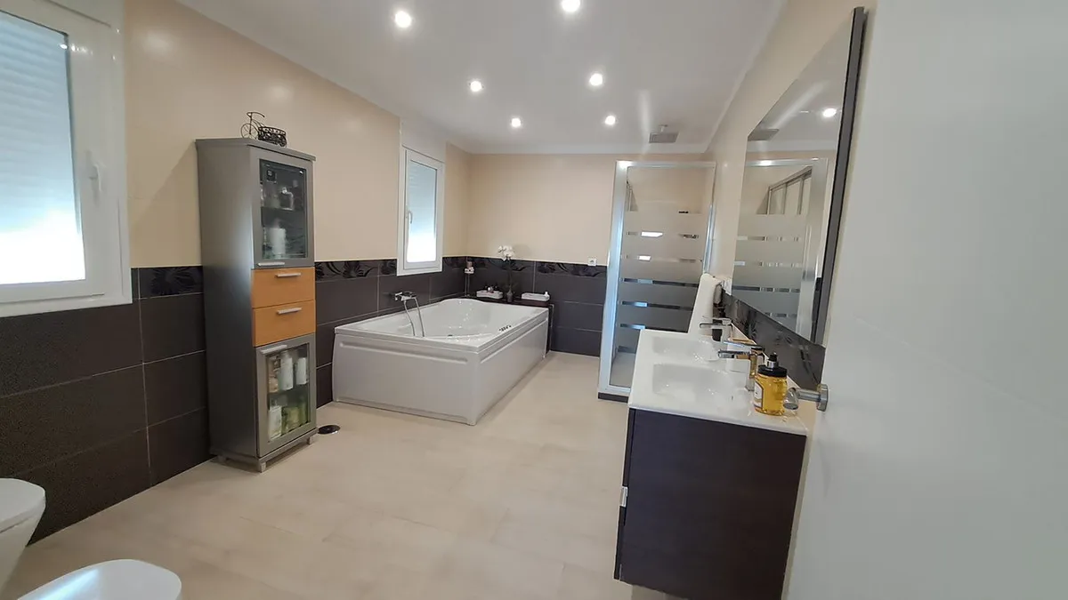 35576fb8-d0e5-4ee7-b2c3-39b8dd5a1afa