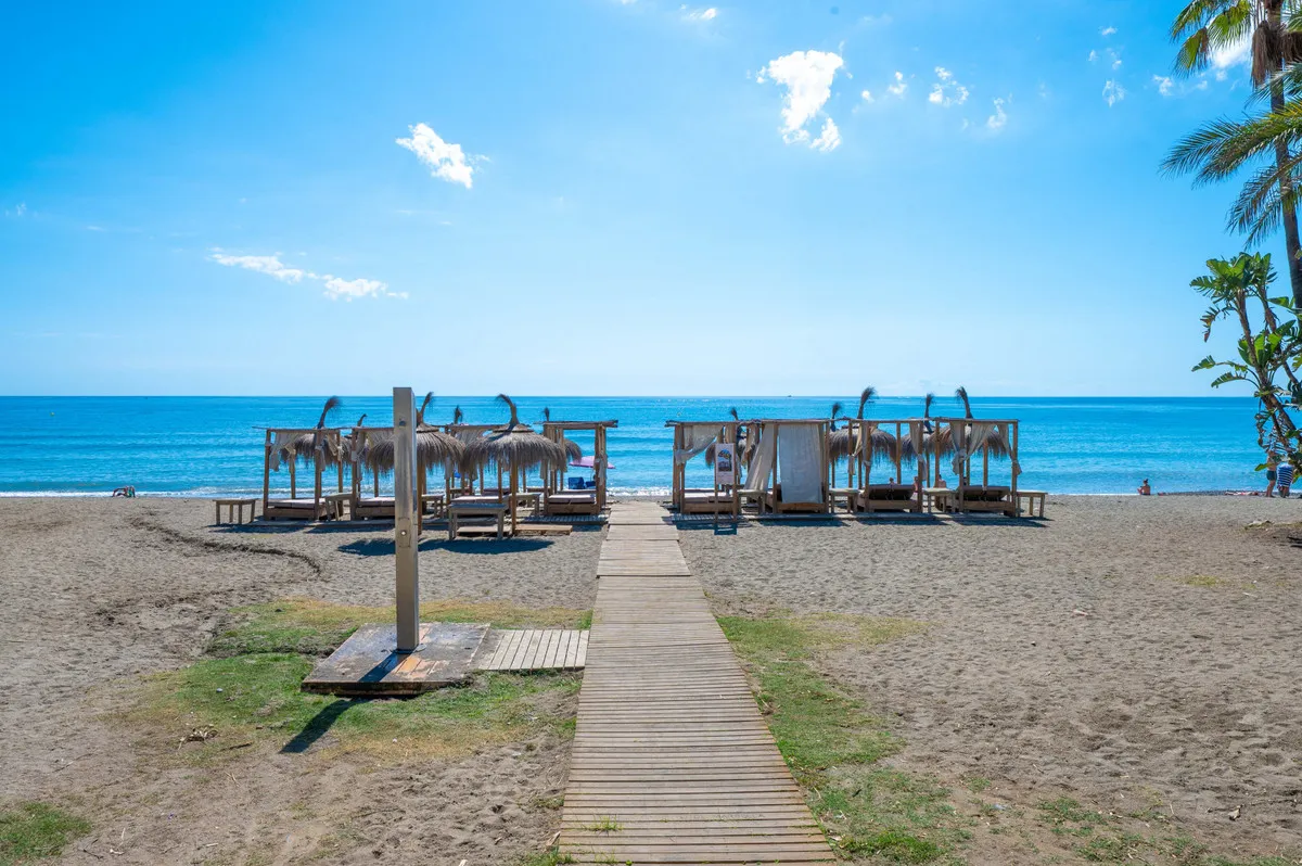 0a6a34dd-2e1e-46e7-9ced-37db1e8037fe