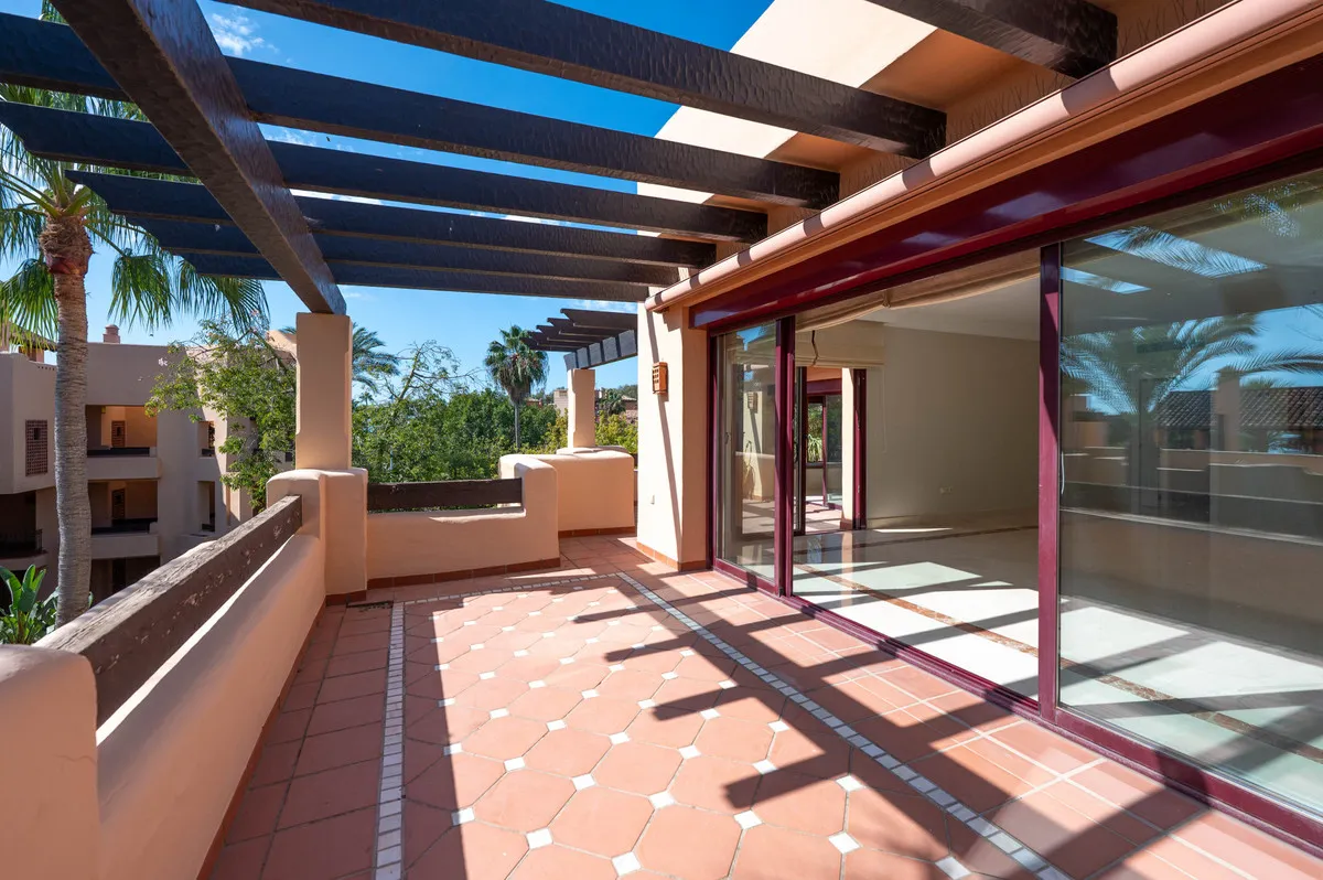 6efbd49c-7db2-4f27-b4a3-b4e16a0fc29c