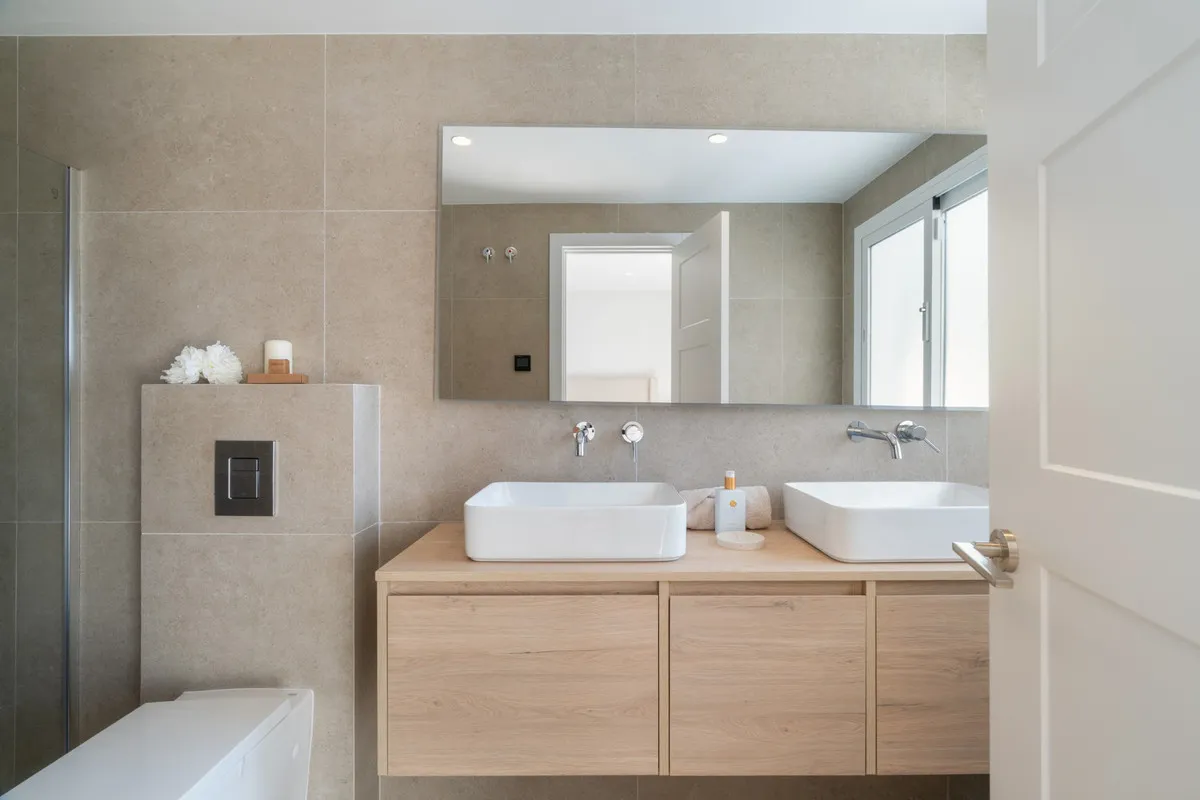 e6ec9a86-b032-4f7b-b59d-f4d5ea5fa947