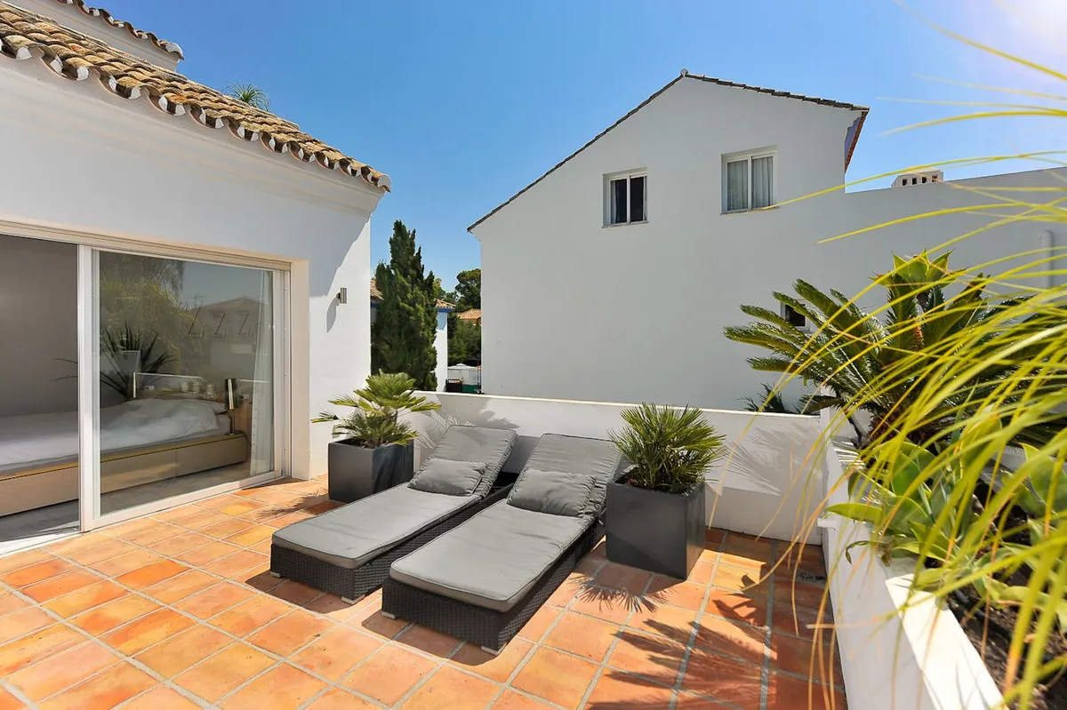 0ec8fa17-b5cb-46db-9573-8465784cf36e