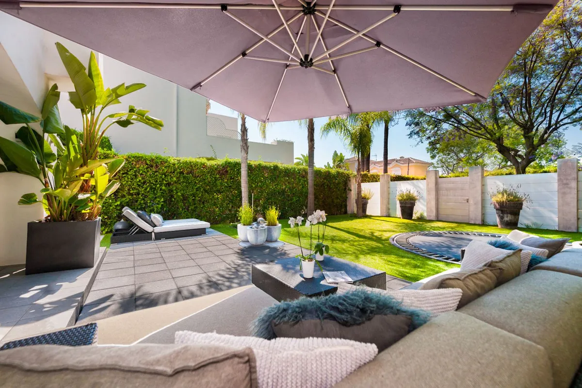 27cc759a-1f7f-4a23-8574-1dd43f4b8dc8