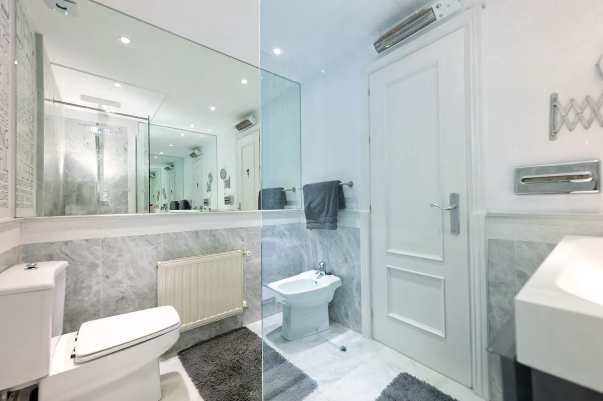 619e5a42-84dd-4066-acce-8b2c20f8f801