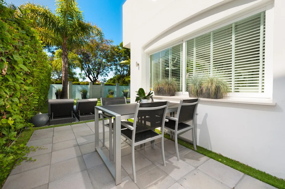 9f87ce6c-57c7-4583-bafa-930663f1daca