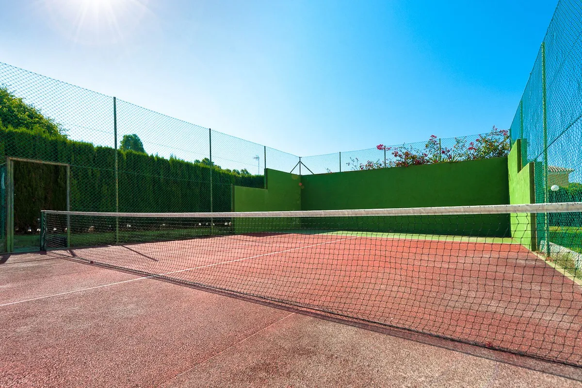 ee8ae579-a23b-4fba-9234-26d056f59e25