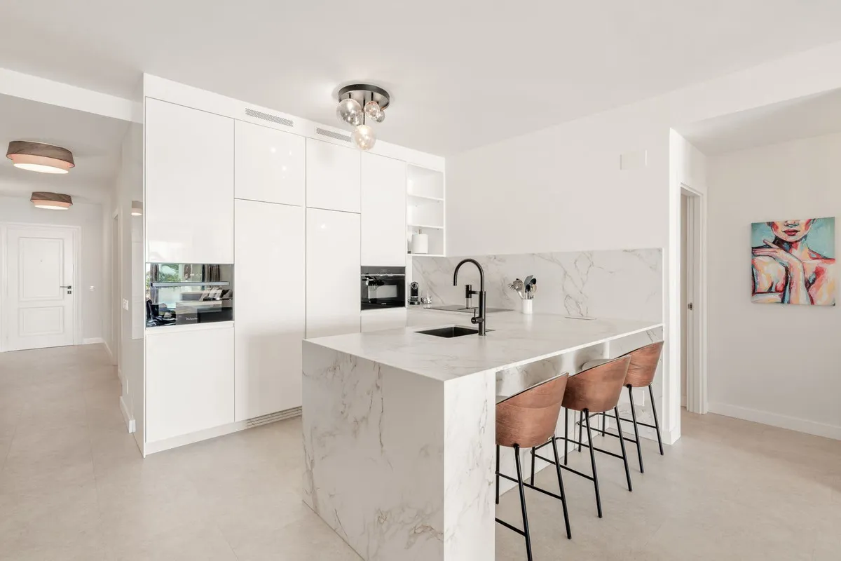 1b7f2d39-b2cd-4f36-9493-dddcd3dae73e