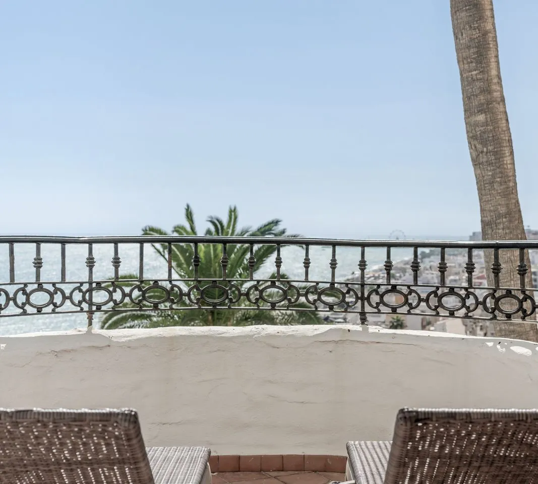 b06f06d6-1d34-41e1-8ec5-7e0012937ac0