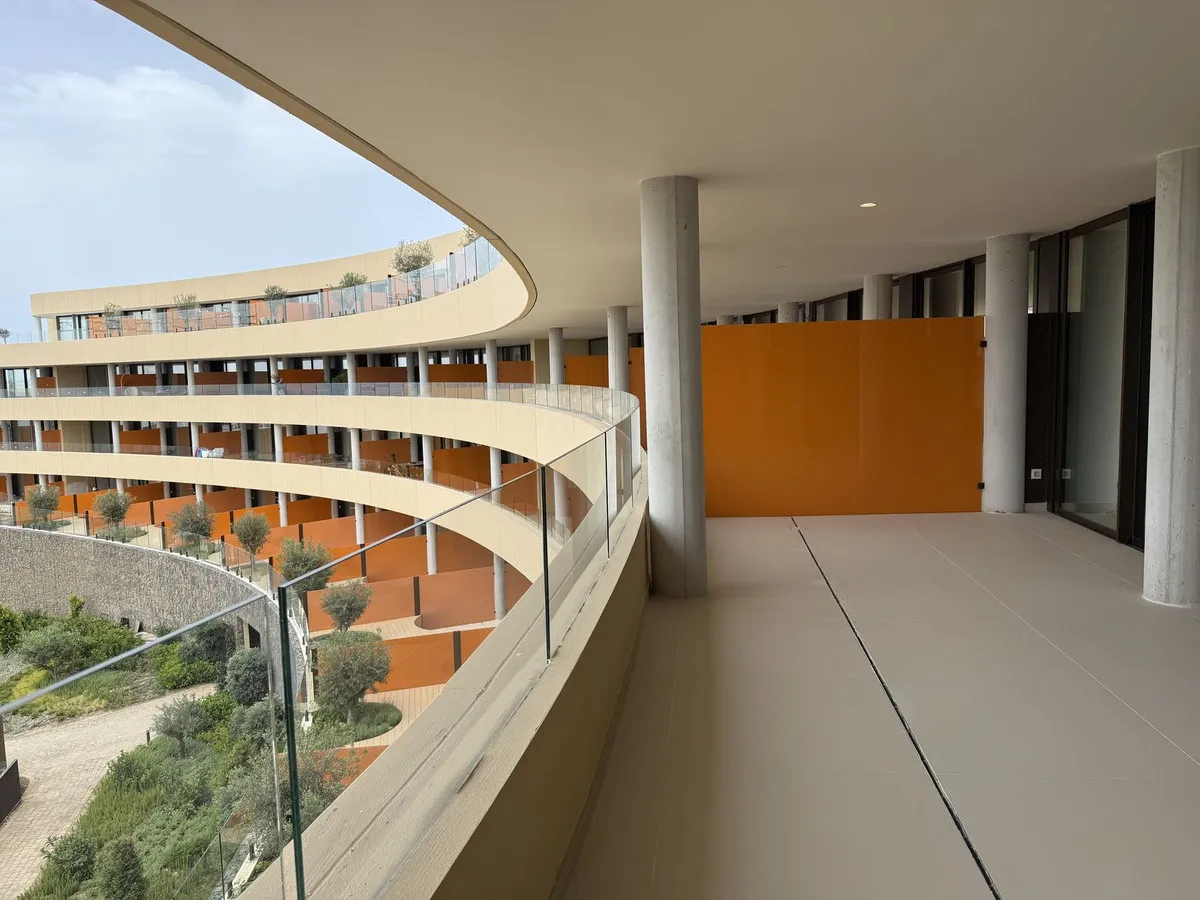 13d196c2-3472-4a25-acf6-0c9941ac0da9