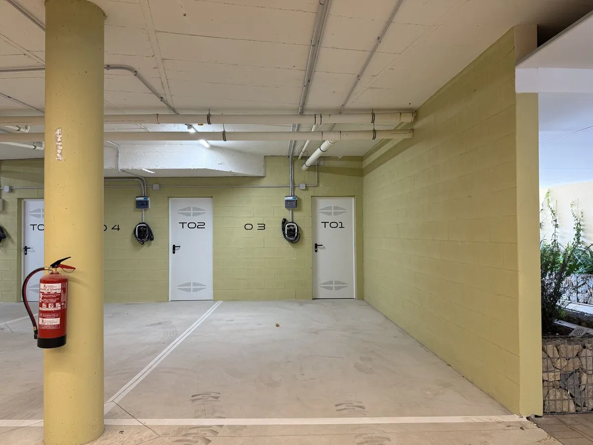 5574b2f7-8db2-48b2-9457-fca26fc5c235