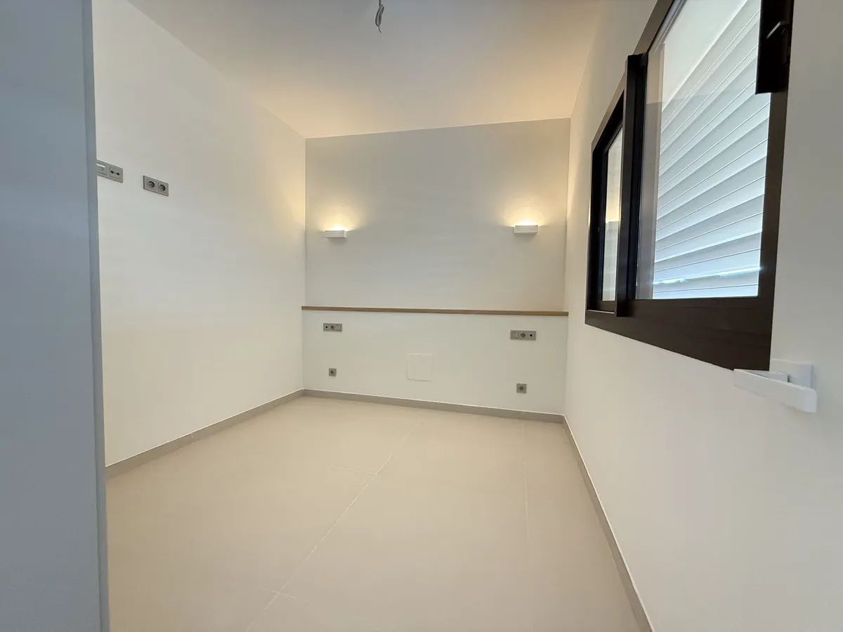 f5554d2d-2adc-4b8c-aced-5a51623ddca0