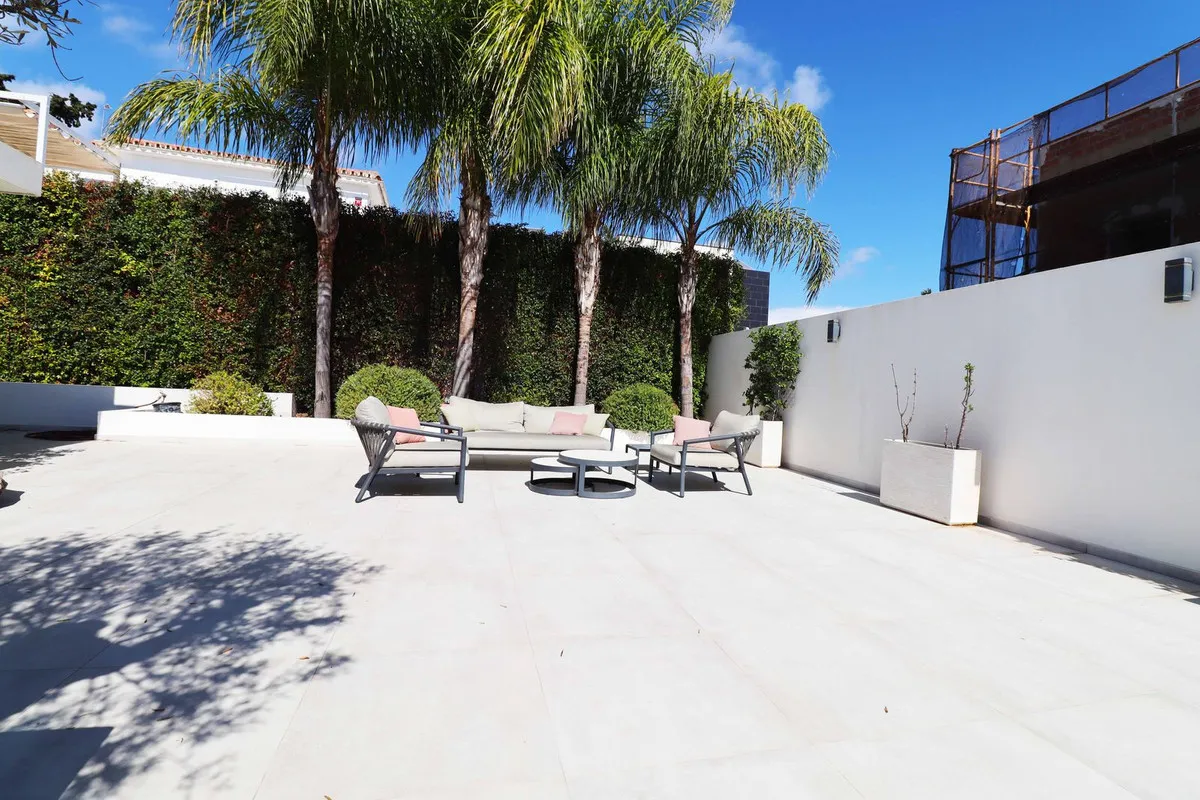 5bf20cad-9099-4b80-9b79-e13dc87dee05