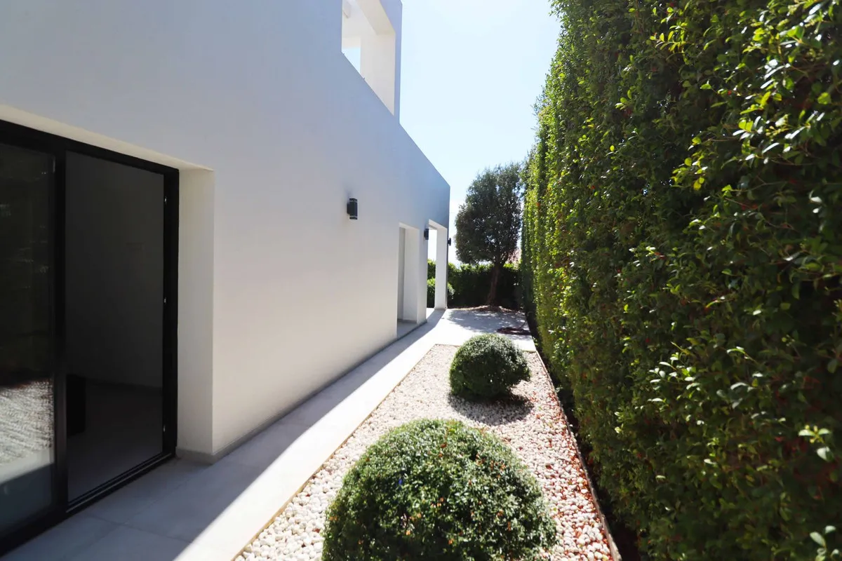 8675fce3-b886-4f79-9d4f-0ffdae745a0d