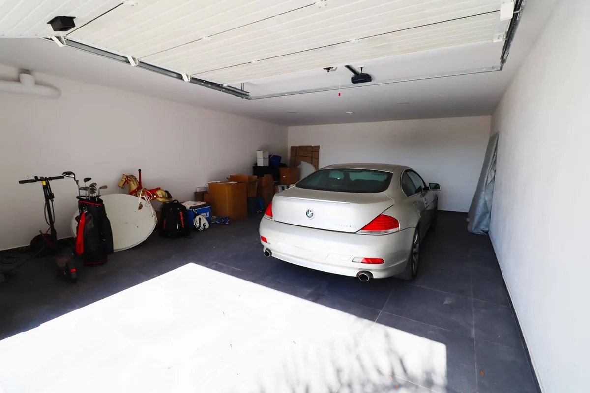 fac99eca-969a-4f68-a7fe-2d7ece1eb82f