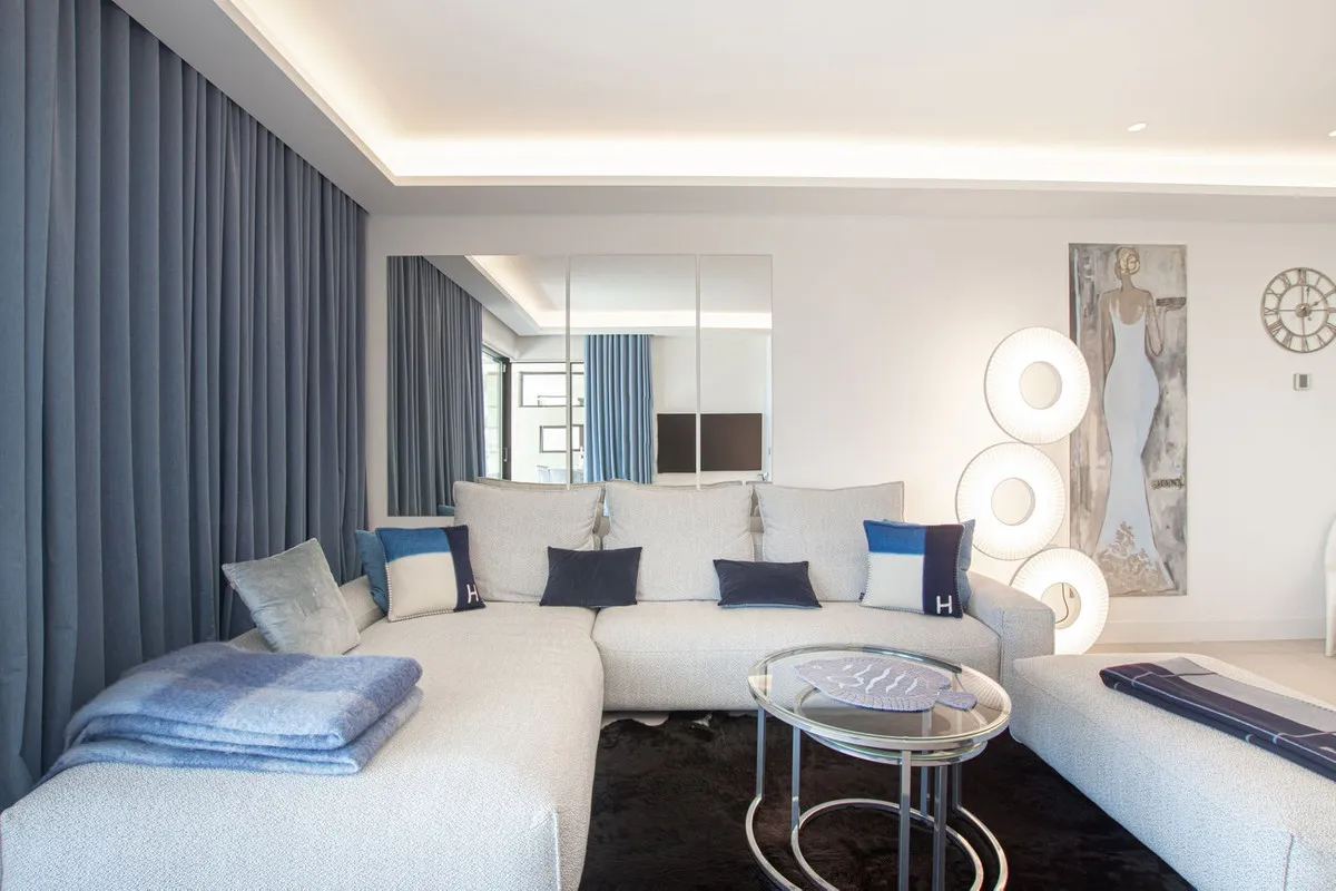 b11ad0e9-fd3c-48a4-9712-d6d8f930ee4e