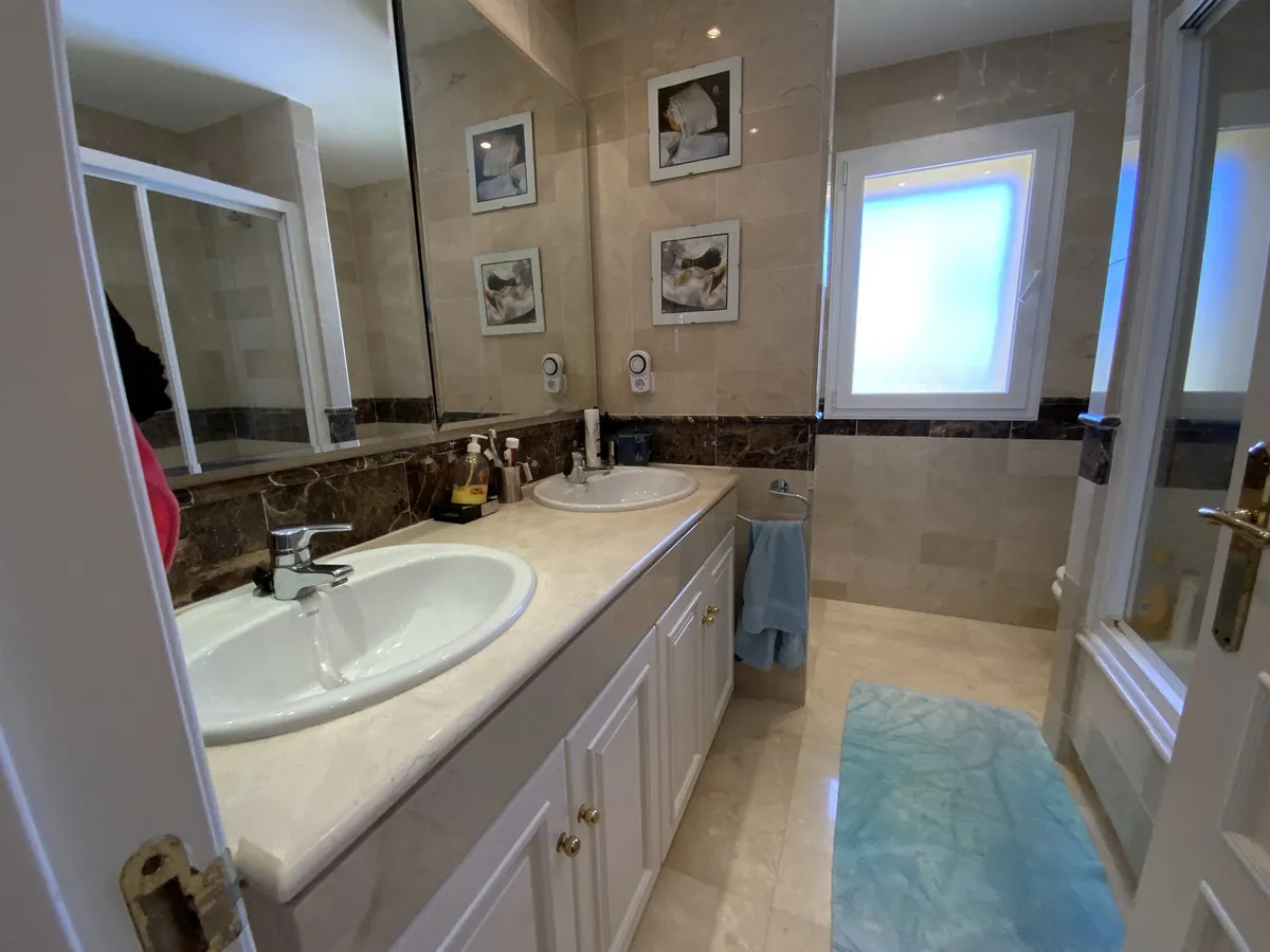 adabbc3b-3a97-47cb-815e-036584e8ed1a